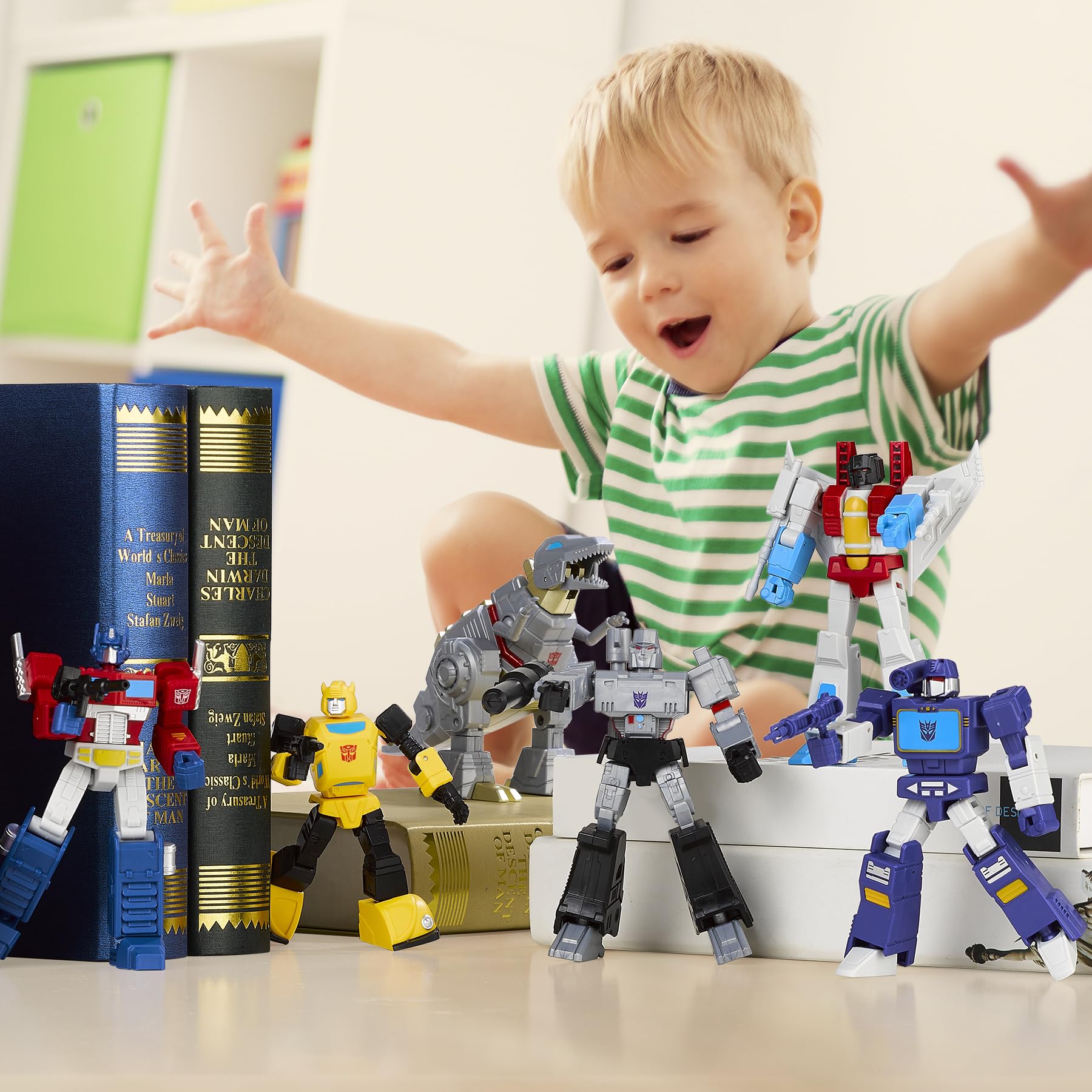 YOLOPARK AMK Mini Series preassembled set saves setup time for quick play.