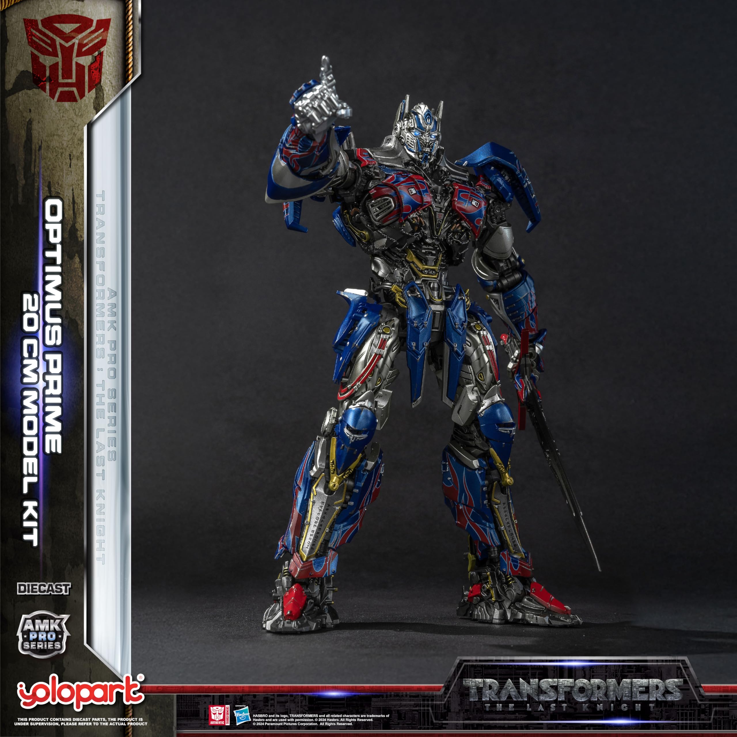YOLOPARK Optimus Prime interchangeable wrists and hands enable versatile poses.