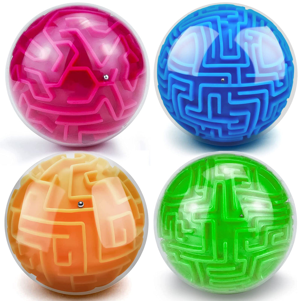 YongnKids 4-piece blue-green maze ball for challenging focus and problem solving.