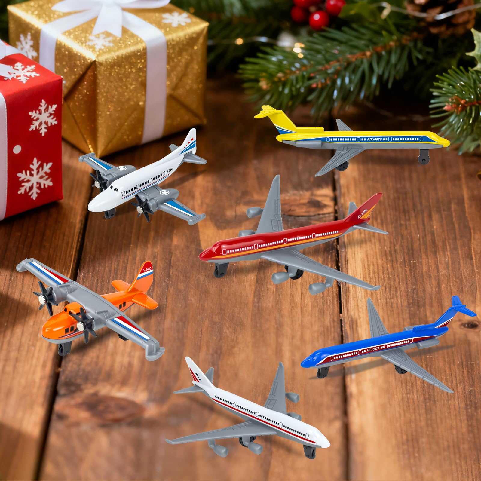 YongnKids toy airplanes with rolling wheels for easy push-play on desks.