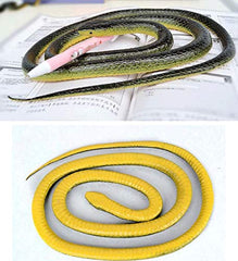 Yoogeer unrolled snake display ready for display or prank scenes.