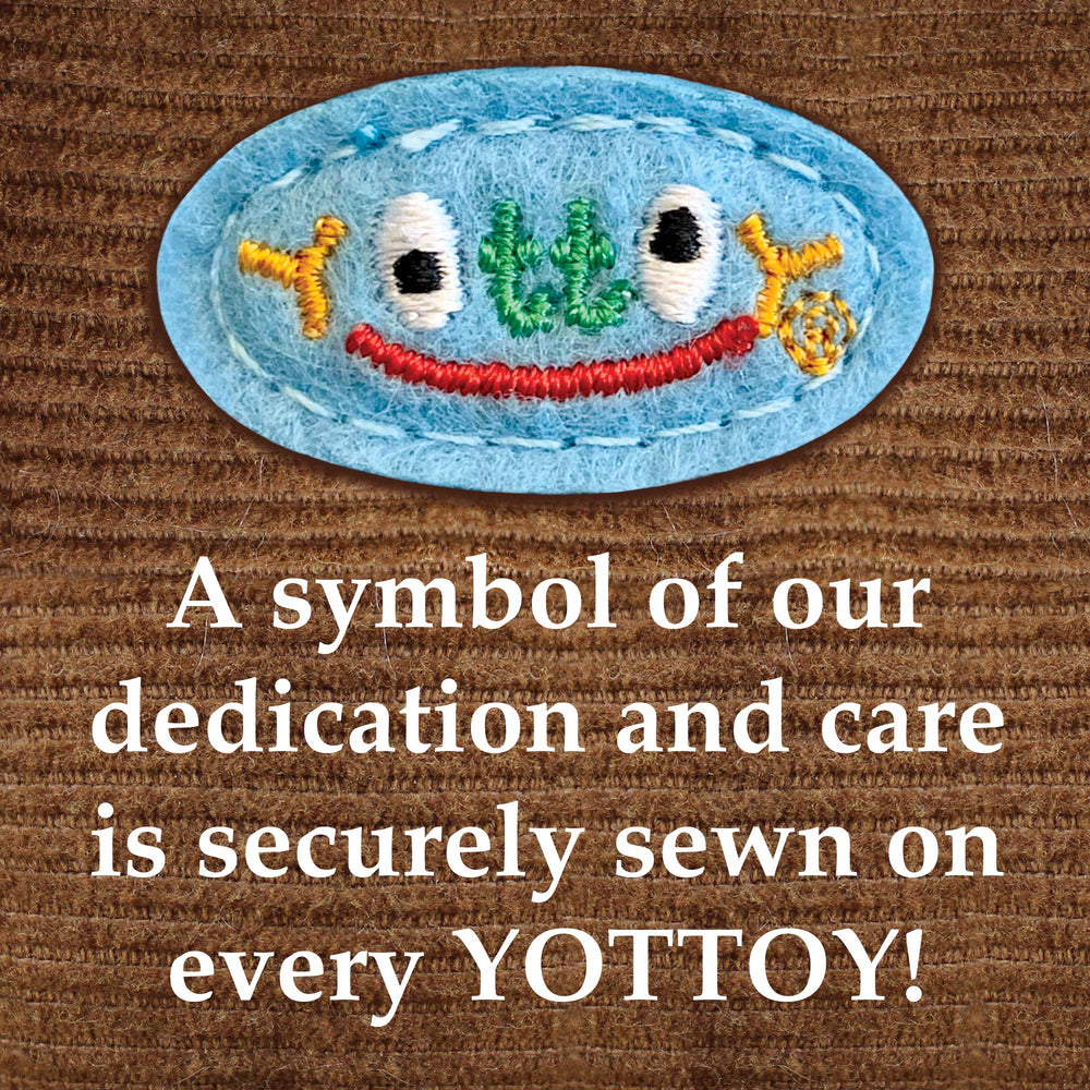 YOTTOY Frog 12 inch storytime moment encourages imaginative play with friends.