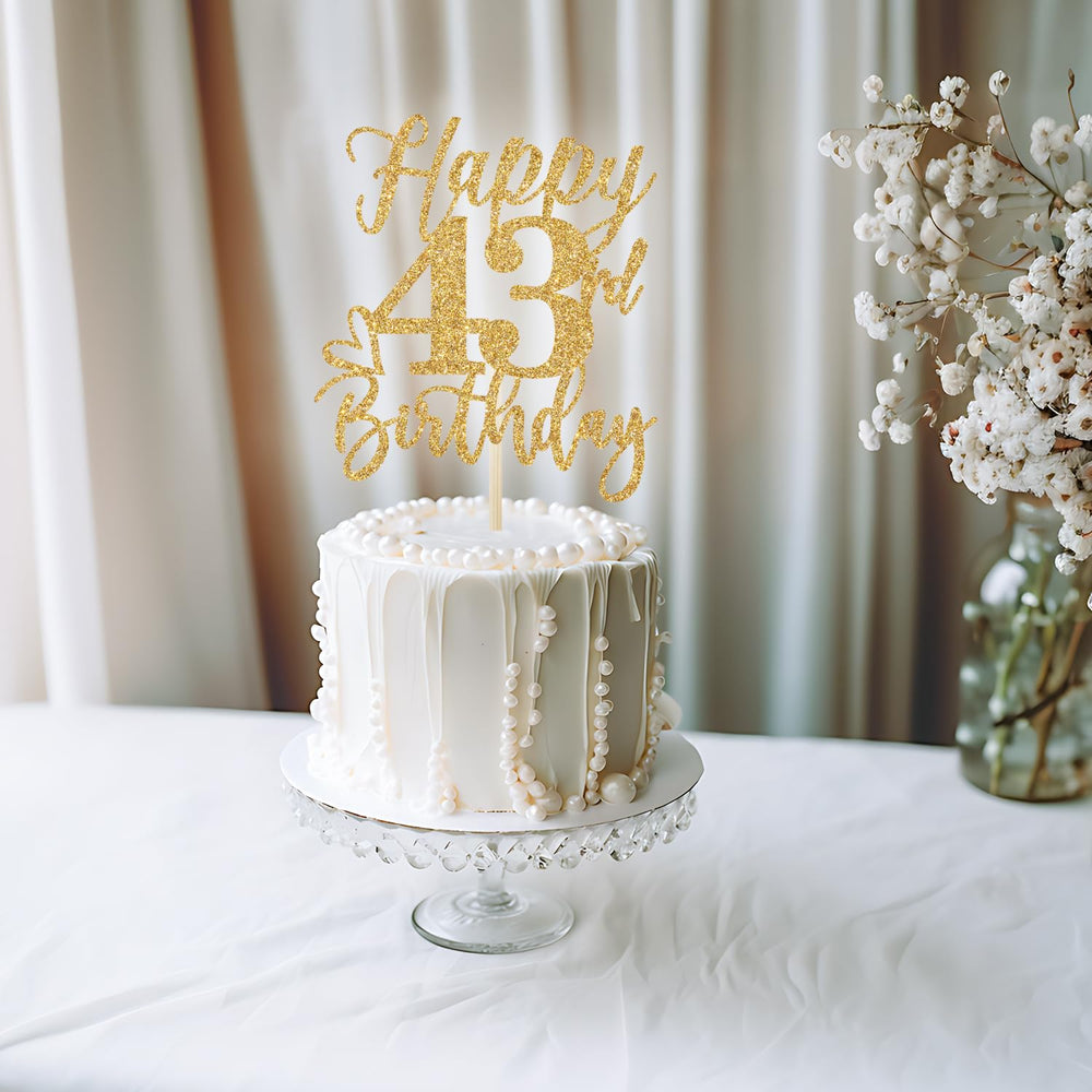 Yotawebery prong-depth adjustment keeps topper securely on cake.