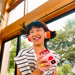 Yoto audio card reading session shows quick play by card insertion.