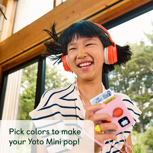 Think Pink silicone sleeve gives anti-slip grip for little hands while traveling.