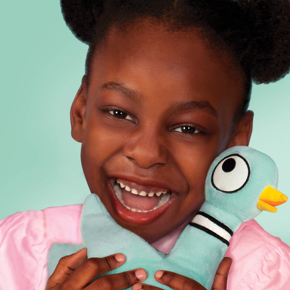 YOTTOY Pigeon squeezable body activates Mo Willems voice feature.
