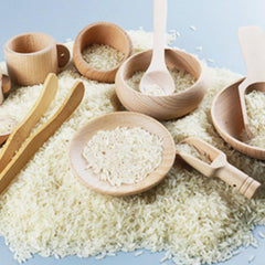 Yowlieu wooden plate supports organized sensory stations during playtime.