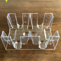 Yuanhe clear 6-deck tray close-up shows rounded edges protecting cards