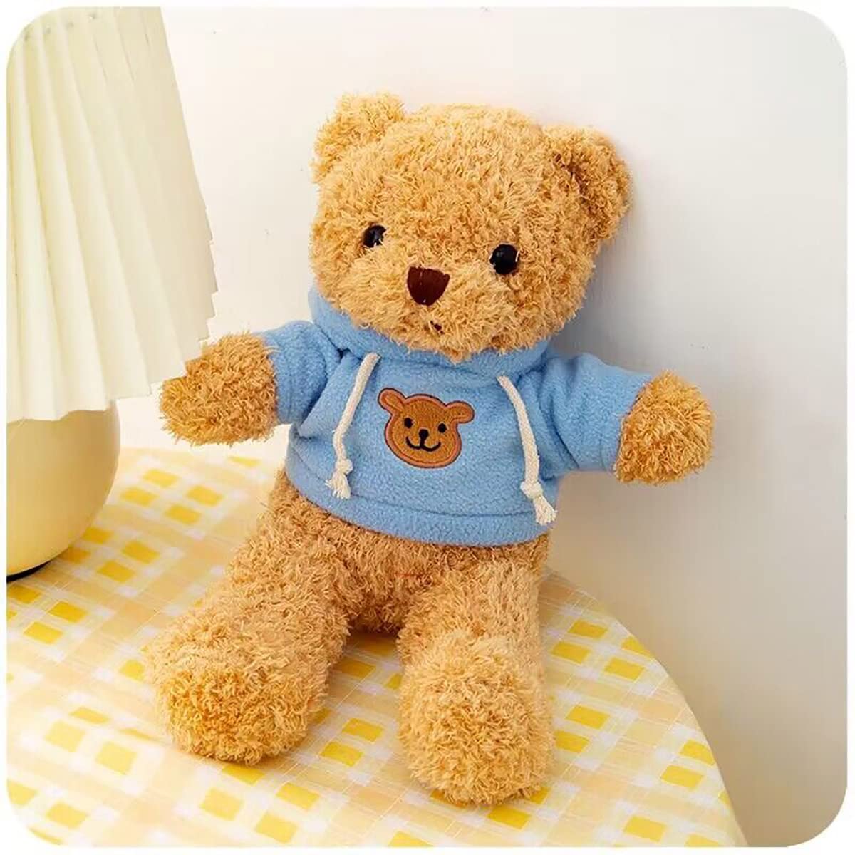 YUKOUQIAN teddy bear close-up fur shows ultra-soft texture ideal for cuddling.