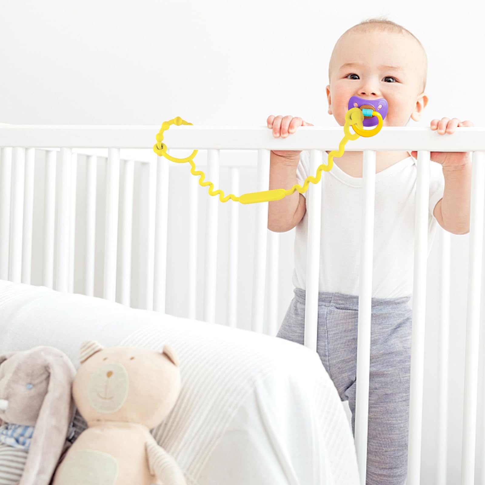 Yunaeduo toy straps fasten toys to car seats and high chairs, keeping items clean.