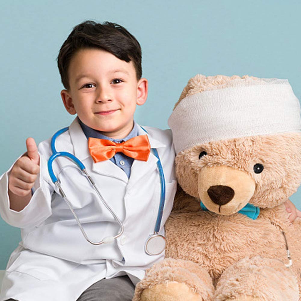 Heartbeat demonstration with Zcaukya stethoscope during pretend play