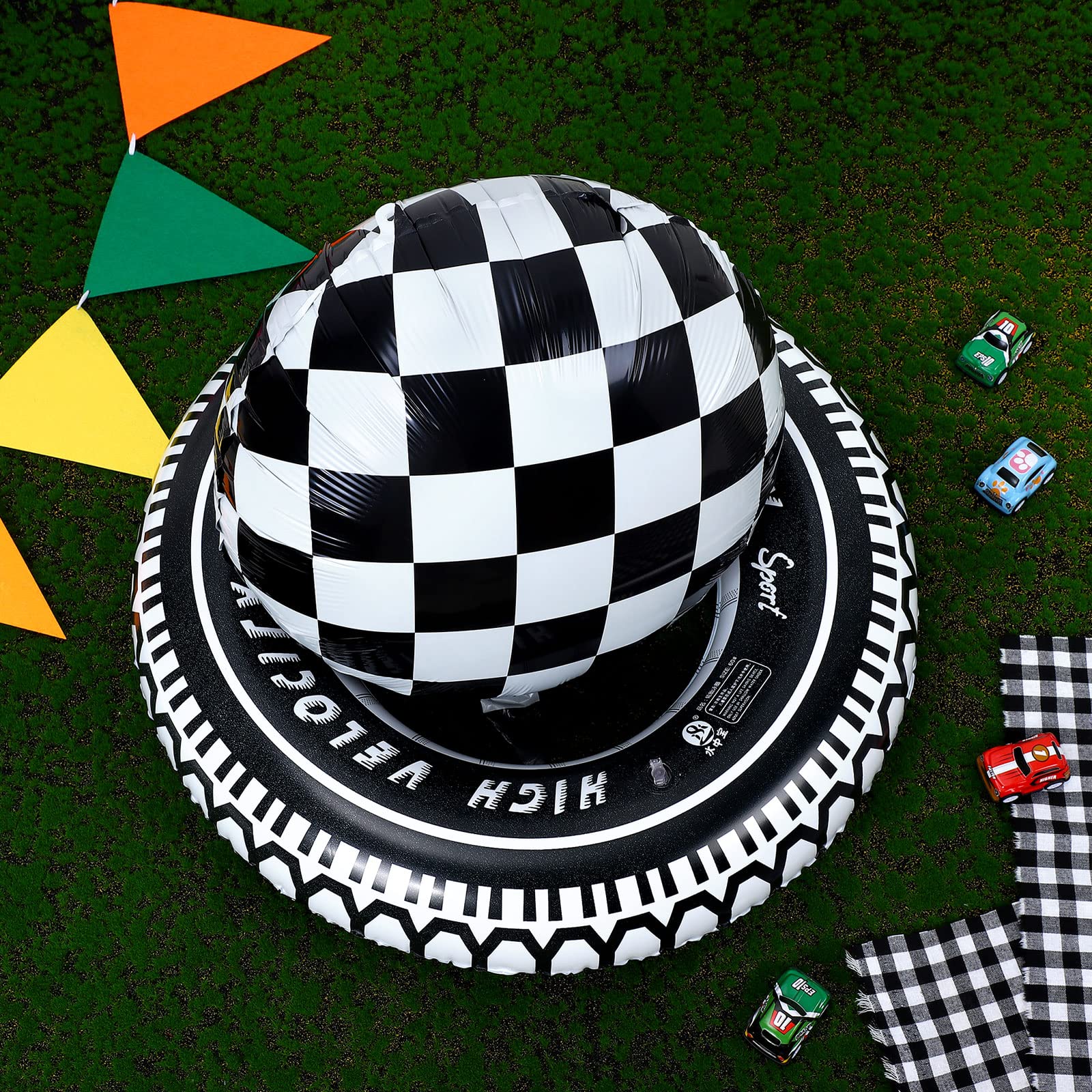Zhanmai balloons and floats bundle ideal for coordinating a racing party.