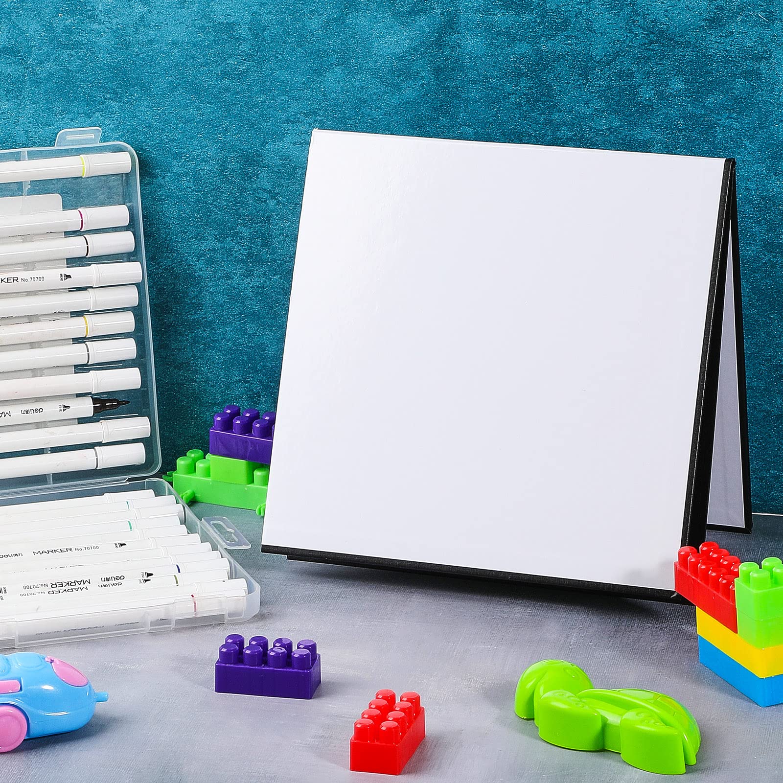 Zhanmai erasable surface makes it easy to draw and erase.