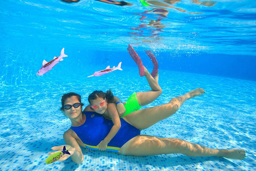ZHFUYS compact diving toy 4.7 inches ideal for kids.