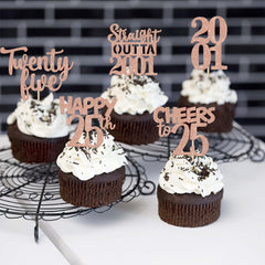 ZHUOWEISM 30pcs cake picks suit desserts, fruits, and cookies at celebrations.