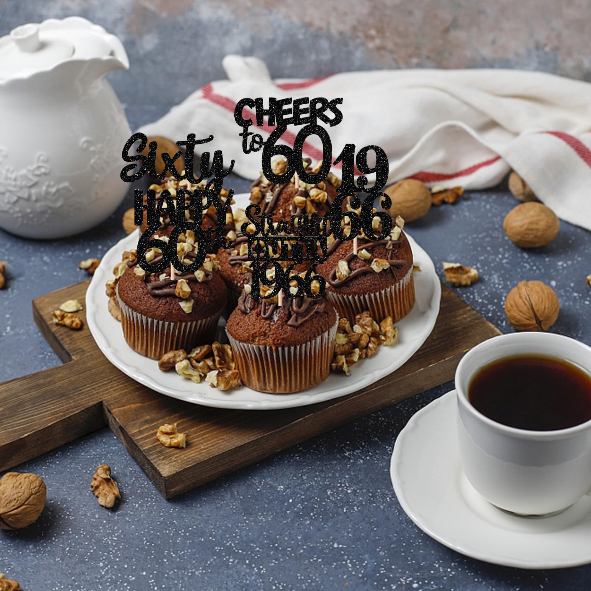ZHUOWEISM packaging-display topper demonstrates easy party-ready decoration for celebrations.
