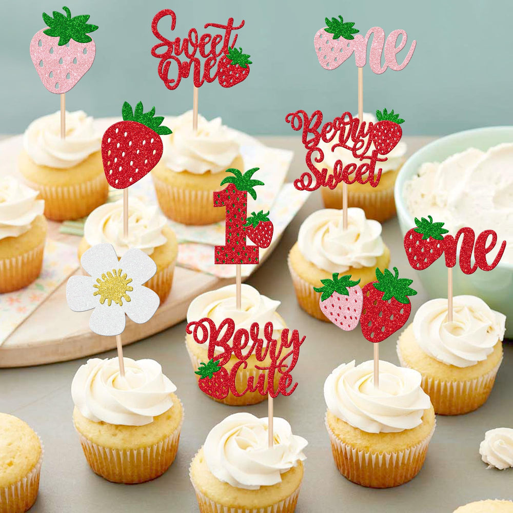 ZHUOWEISM Cupcake picks brighten cookies, ice cream, and fruit with berry accents.