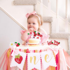 ZHUOWEISM Perfect for berry-themed celebrations and dessert displays.