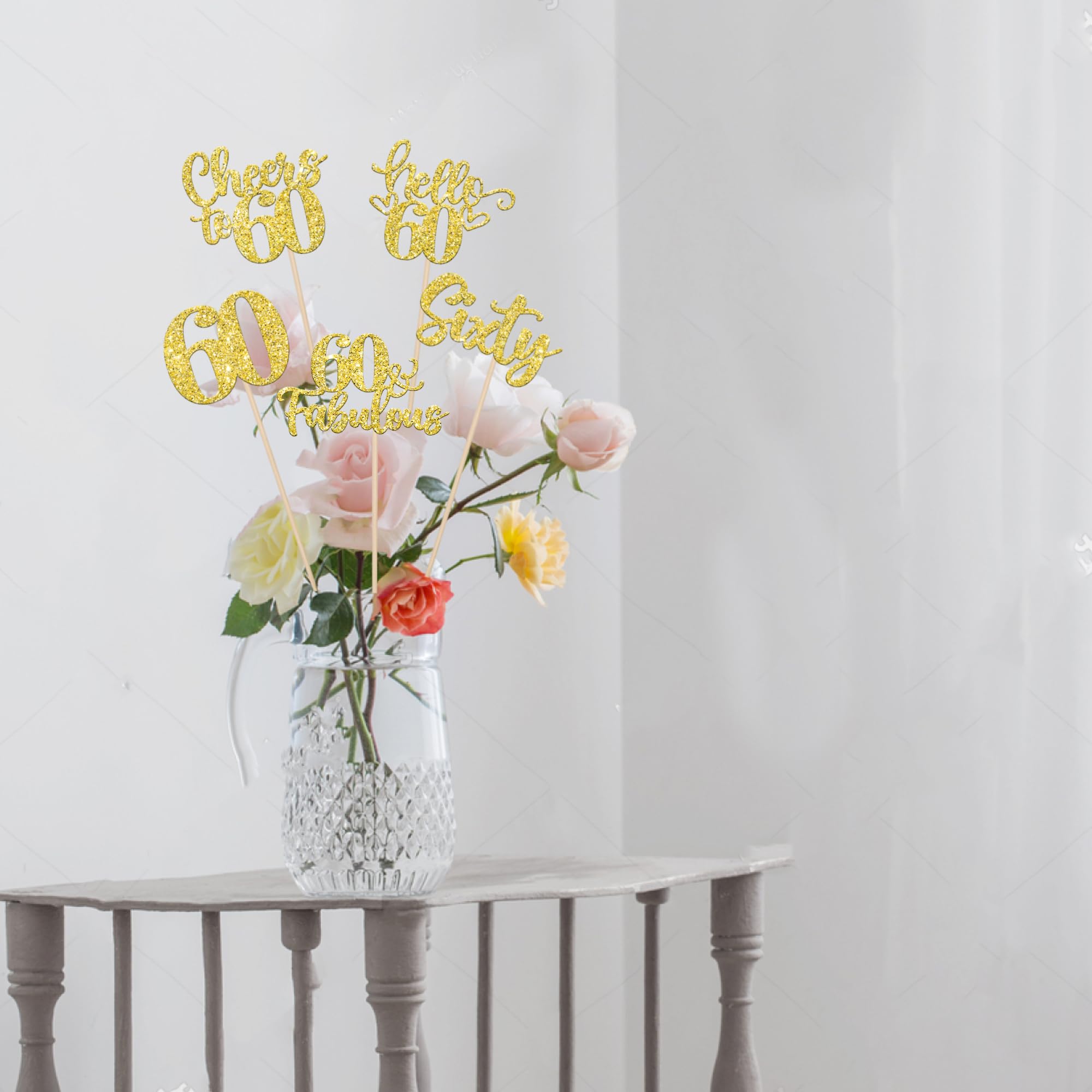 ZHUOWEISM Gold glitter finish enhances birthday table decor