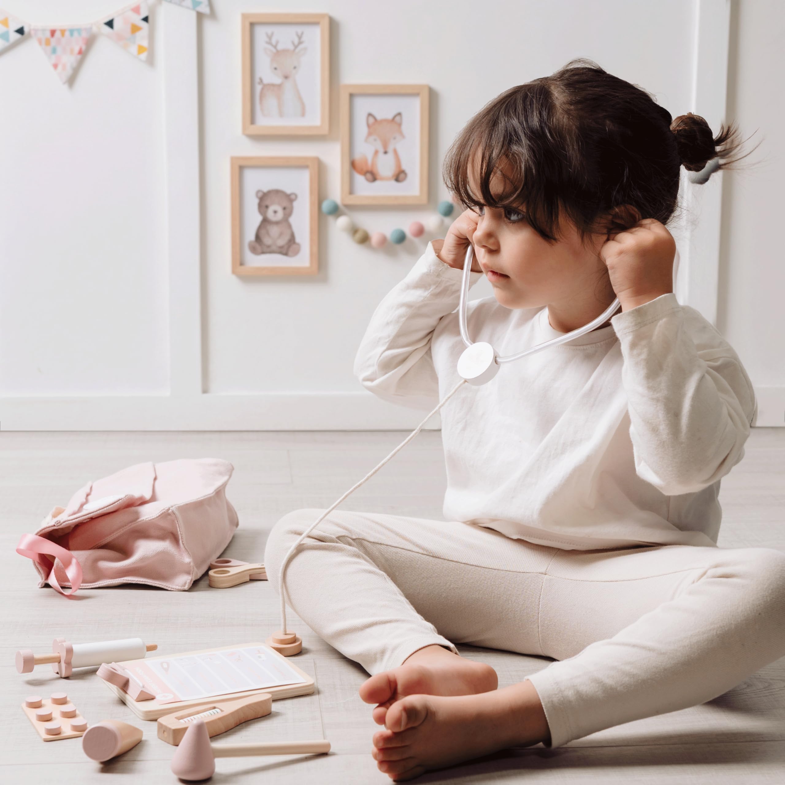 ZICOTO wooden doctor patient info card enhances storytelling during visits