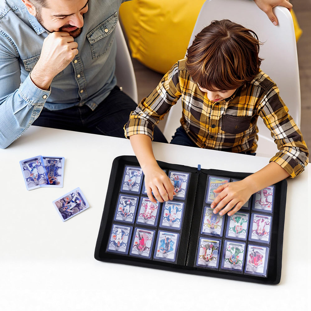 ZLCA binder blue at card show demonstrates portable, tidy trading card storage