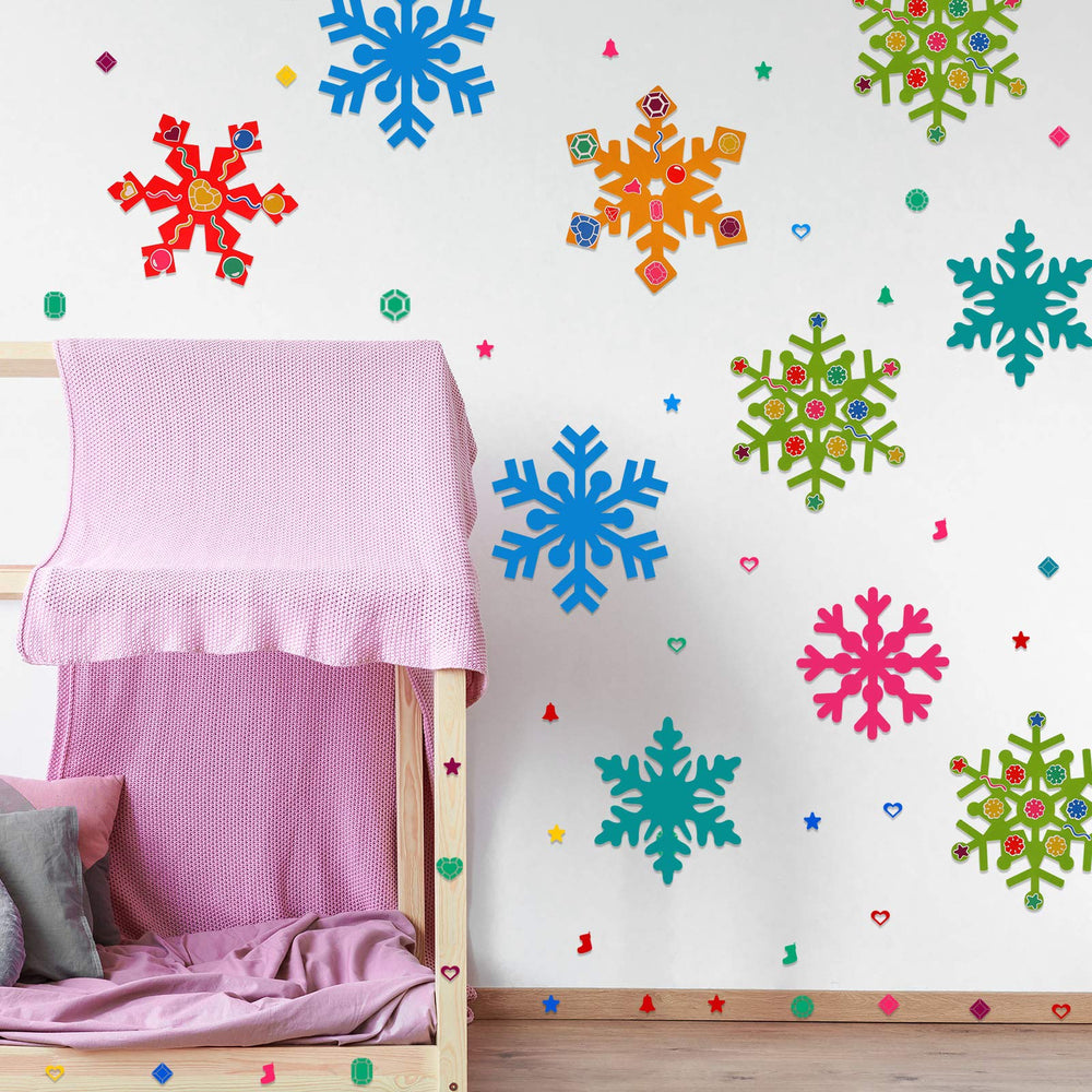 Size guide showing large, medium, and small snowflakes for layered designs