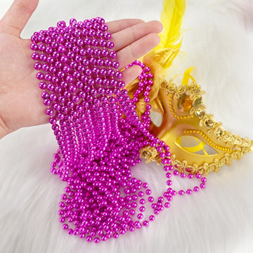 ZYFLSQ plastic necklaces 100-pack provide vibrant color for costumes.